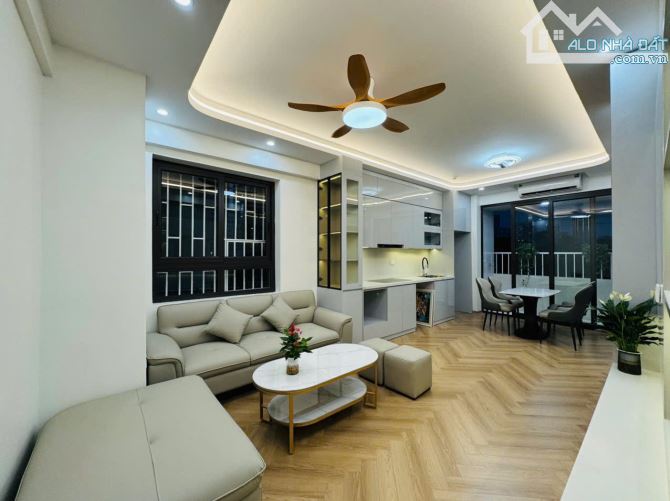 Bán Căn Chung Cư DT76m2 + 3n + 2vs. Trung Tâm Cầu Giấy + Lõi của rất nhiều Trường Đại Học.