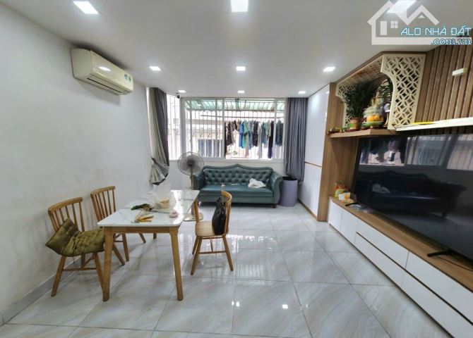🚗🏠CHUNG CƯ - MẶT TIỀN QUẬN 5 - NGUYỄN TRI PHƯƠNG-MỚI ĐẸP VÔ Ở NGAY - 64M2 -CHỈ 3,6TỶ.