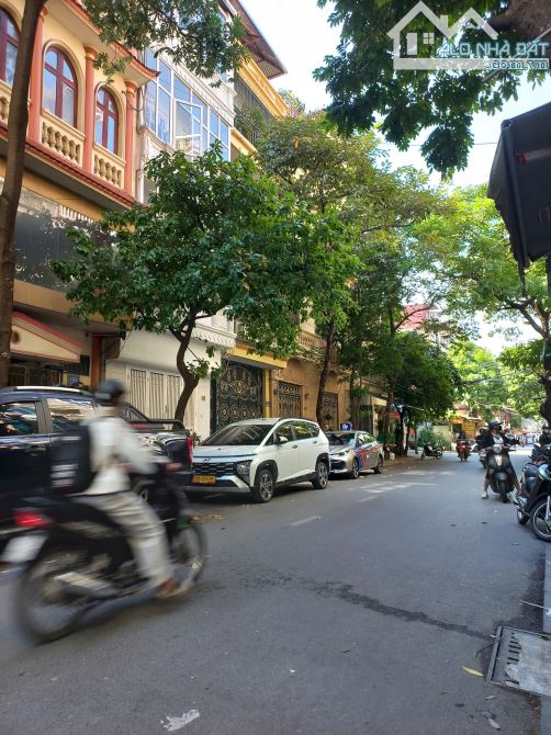 BÁN NHÀ THANH XUÂN, SÁT PHỐ, TRƯỜNG, CHỢ, OTO TRÁNH, Ở, KINH DOANH, VĂN PHÒNG, CHỈ 20 TỶ