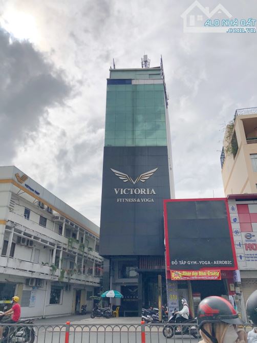 Mặt tiền Phạm Văn Hai 8 tầng giá 25 tỷ