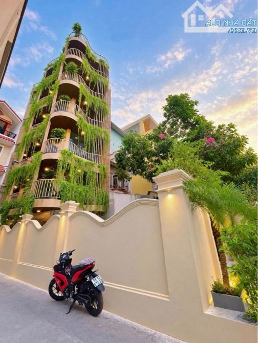 Nhà Đẹp Dòng Tiền - DT 200m2 - 7 Tầng Thang Máy - TT Gò Vấp - Bán 35,5tỷ