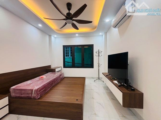 Chính chủ bán nhà 6 tầng thang máy xây mới khu Tây Hồ Ngoại Giao Đoàn 38m2 nt đẹp