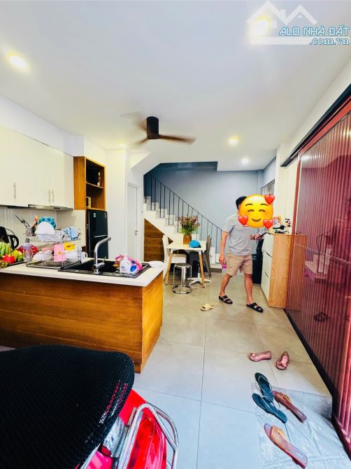 📐THIẾT KẾ ĐO NI ĐÓNG GIÀY TỪNG TÍ KÈO THƠM HIỆN HỮU 5 TẦNG SANG XỊN CHO KHÁCH HÀNG YÊU Q