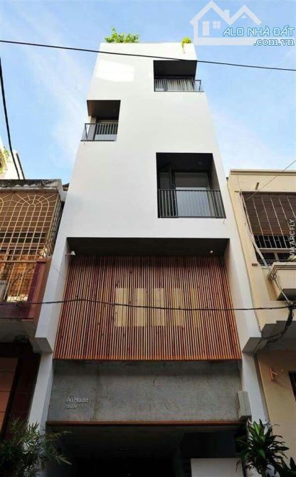 Hẻm xe hơi Nguyễn Thái Bình giá 14.5 tỷ