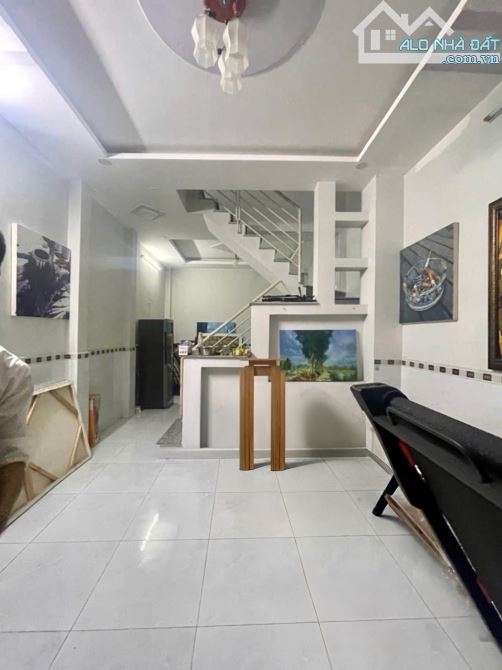 NHANH MỚI KỊP HÀNG THƠM CHO ĐẦU TƯ - 64M2- HXH thông - 3PN - CHỈ 5 TỶ 9