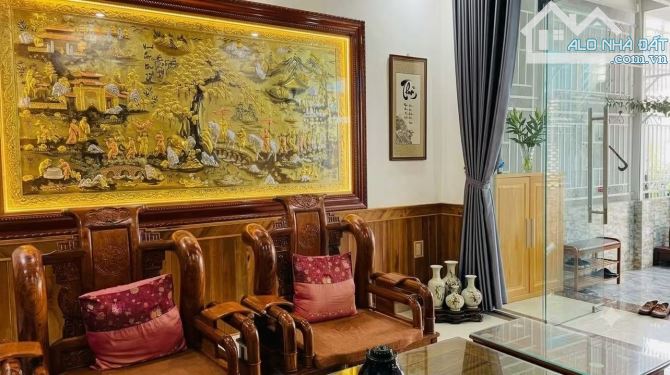 Nhà Liền Kề Ngõ Oto 100.97m2 Đường Phan Chu Trinh - Giá 9 tỷ 600 triệu