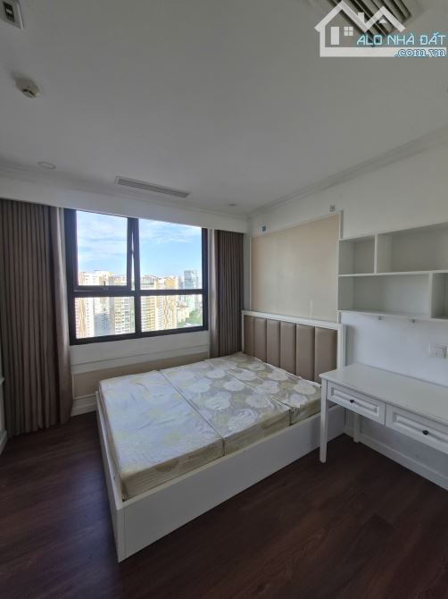 Bán căn hộ chung cư Gelexia 885 Tam Trinh - Yên Sở - Hoàng Mai.Dt 70m2 Giá chỉ 4.1 tỷ.