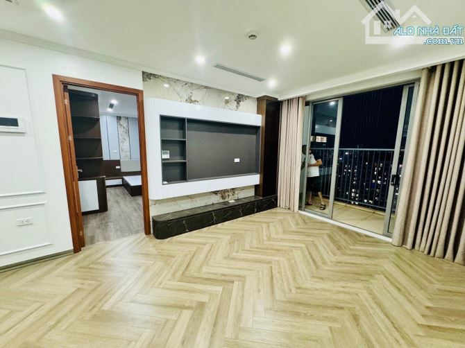 CHUNG CƯ THỐNG NHẤT COMPLEX NGUYỄN TUÂN – LÔ GÓC 2 THOÁNG – FULL NỘI THẤT