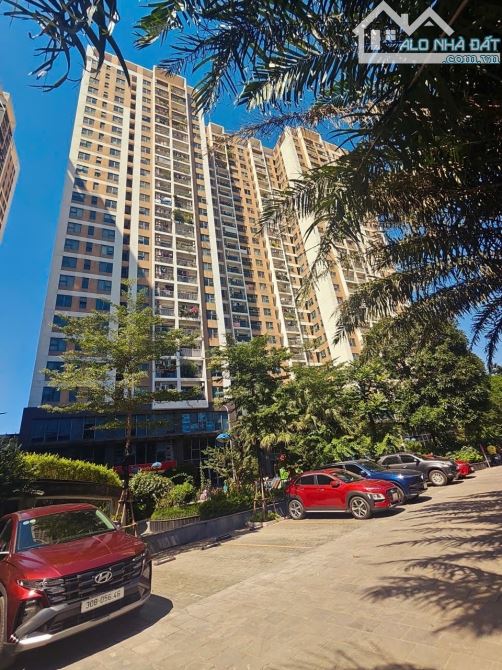 Bán chung cư Sky Central 176 Định Công lô góc, 98m2, 3 ngủ, giá 7.4 tỷ.
