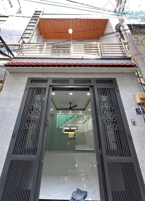 CẦN BÁN GẤP ĐỖ QUANG ĐẨU Q1 – 5,67 TỶ – 3PN 3WC – GẦN BẾN XE BUÝT SÀI GÒN – SỔ HỒNG RIÊNG