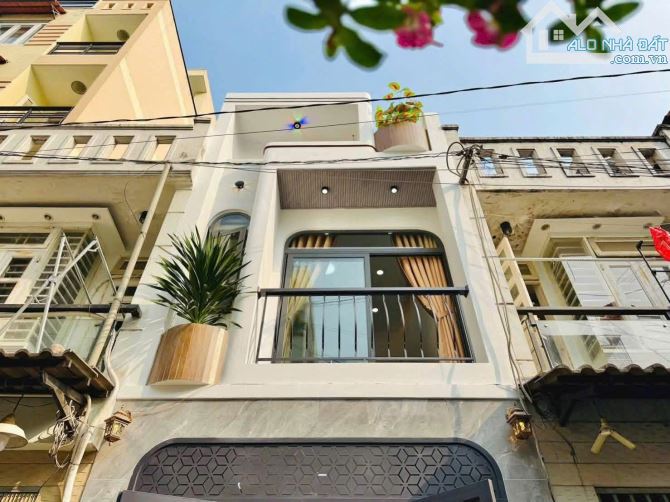 CHỦ NGỘP VỐN CẦN BÁN GẤP ĐỒNG CHẤT P3 Q8 70M² 2 TẦNG 3PN 3WC GIÁ 5TỶ5 ĐẤT VUÔNG