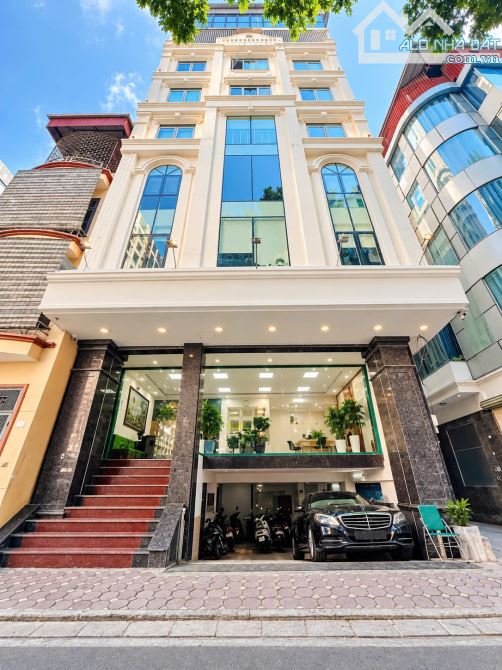 BÁN NHÀ MẶT PHỐ HOÀNG SÂM – 105M² – 9 TẦNG – MT 9,6M – LÔ GÓC 2 THOÁNG – 56,9 TỶ