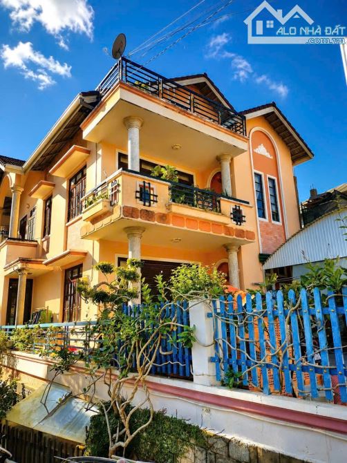 VILLA GÓC 2 MẶT TIỀN KQH YERSIN ĐÀ LẠT - CÁCH HỒ XUÂN HƯƠNG 500M | 367 M2| 29,5 TỶ