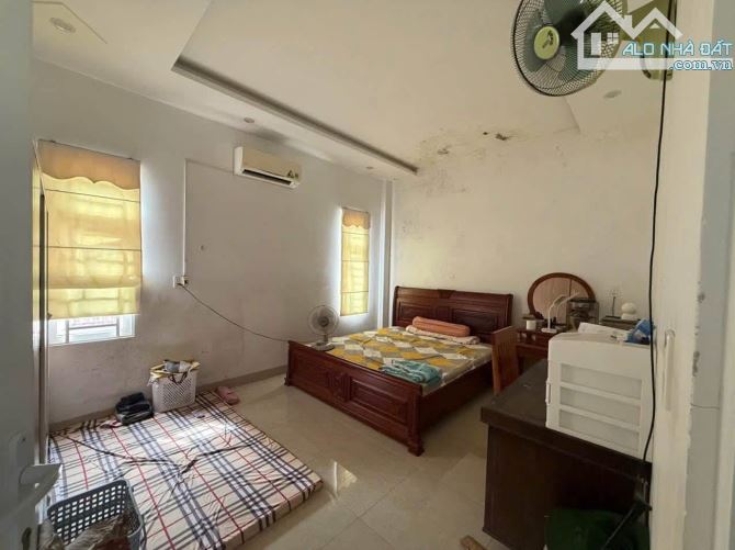 Bán nhà 3 Tầng MT đường 10,5m Ngô Tất Tố ngay trung tâm phố
