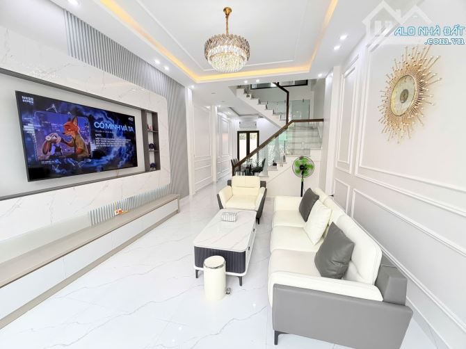 Ms Linh- Bán nhà 4 tầng 48m2 siêu đẹp khu phân lô Hồ Đá,Sở Dầu giá chỉ 4,39 tỷ