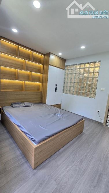 3.7 TỶ 52m 2 NGỦ 2 VỆ SINH KHU ĐÔ THỊ CẦU DIỄN HỒ TÙNG MẬU BẮC TỪ LIÊM