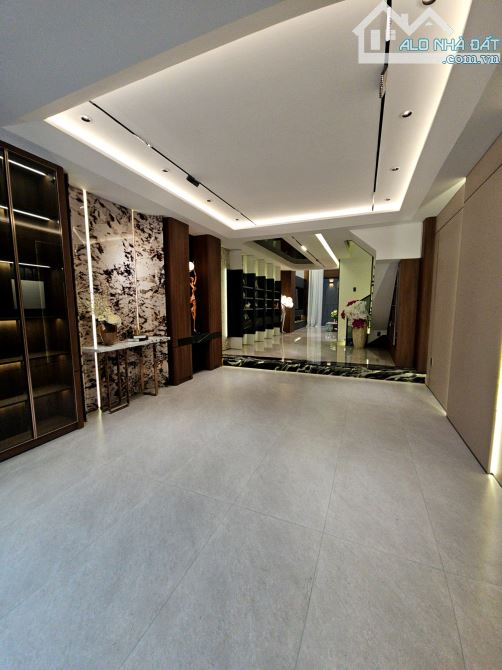 Bán biệt thự Luxury house lâm văn bền q7 Chủ tặng ngay 3 tỷ