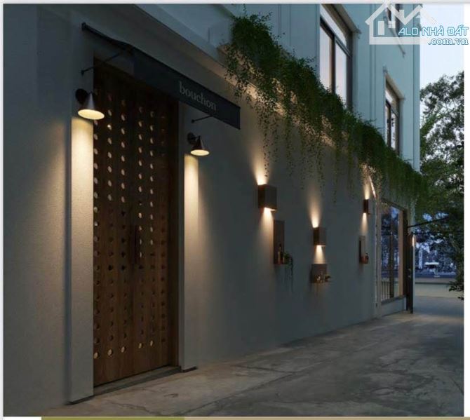 MẶT PHỐ VÍP- QUAN THÁNH - BA ĐÌNH - 55m2 - 6 TẦNG - GIÁ 39,5 TỶ - THANG MÁY - LÔ 3 GÓC