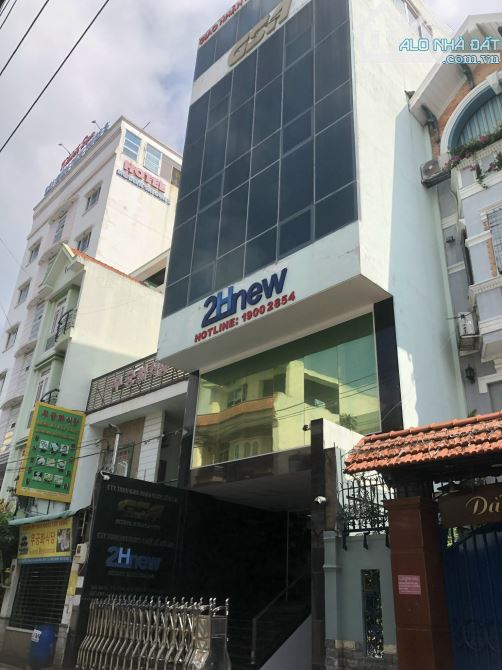Bán tòa Văn Phòng Hoàng Hoa Thám giá 28 tỷ