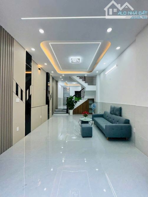 RẺ!!! Chỉ 6,8 Tỷ -MT K300- DT 4.55 x 14m - Nhà 4 tầng đẹp- mua ngay!!