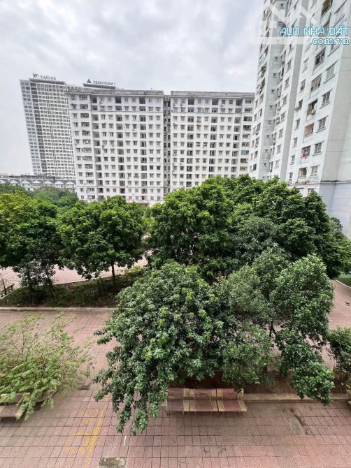 Bán chung cư khu đô thị Thành Phố Giao Lưu Phạm Văn Đồng, 75m sổ lâu dài, 4,25 tỷ