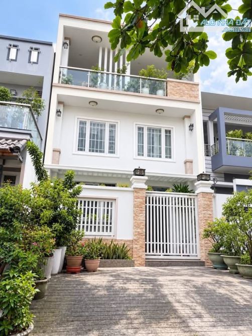 CÁCH CHỢ THỊ NGHÈ 5P - BÁN NHÀ NGANG KHỦNG 6M TẠI PHAN VĂN HÂN, BÌNH THẠNH GIÁ CHỈ 4,69TỶ!
