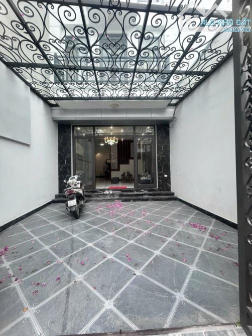 BÁN NHÀ PHÚC LỢI LONG BIÊN - 88M² X 4T - THANG MÁY GARA Ô TÔ - 15.6 TỶ