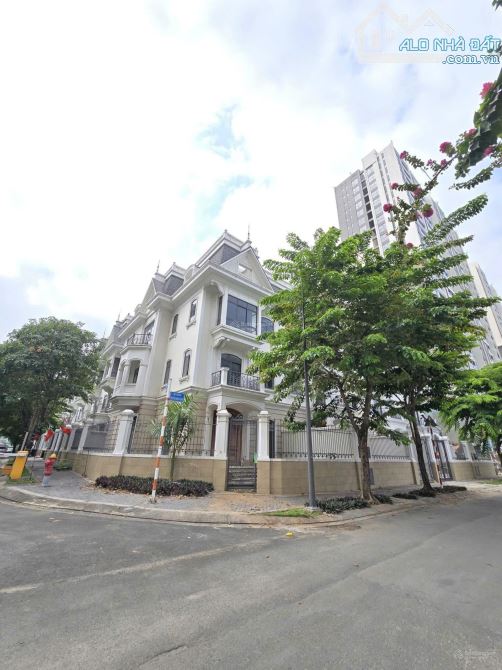 Biệt Thự Victoria Village - Góc 2 mặt tiền Phường Thạnh Mỹ Lợi