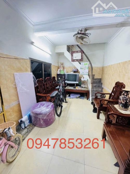 🏡BÁN NHÀ LÔ GÓC PHỐ BẠCH MAI - 30m - 3 TẦNG - 4,6 tỷ - NGÕ THẲNG TẮP - 60m RA MẶT PHỐ