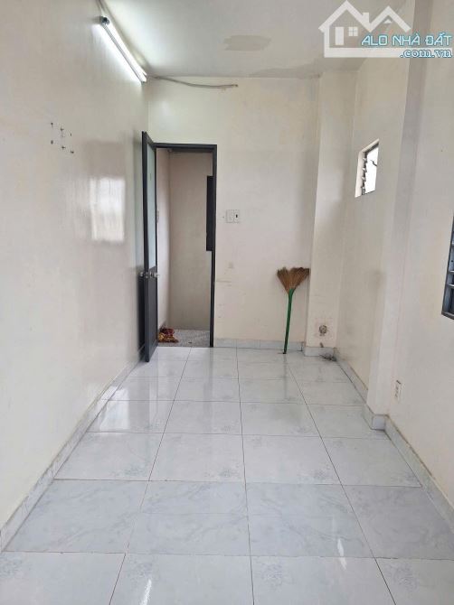 CẦN BÁN NHÀ GÓC LÊ QUANG SUNG Q6 -CÁCH MẶT TIỀN 30M GIÁ 5,750 TỶ.