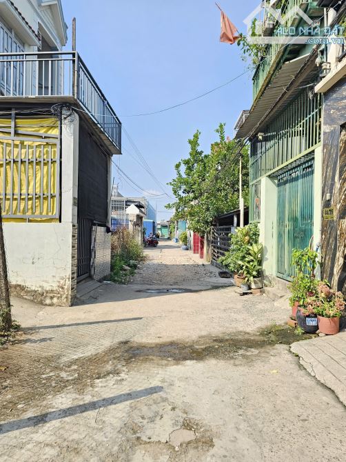 4,5Tỷ TL🔥Bán 159,9m2 nhà 1 Lầu và 6 phòng trọ hẻm Lê Thị Út p.Tân Đông Hiệp, Tp.Dĩ An