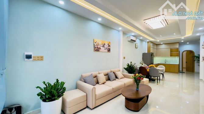 Hẻm xe hơi Nguyễn Kiệm, Phú Nhuận, DT 4x20m, 2 tầng, 4 Phòng ngủ, Full nội thất, 10.4 tỷ