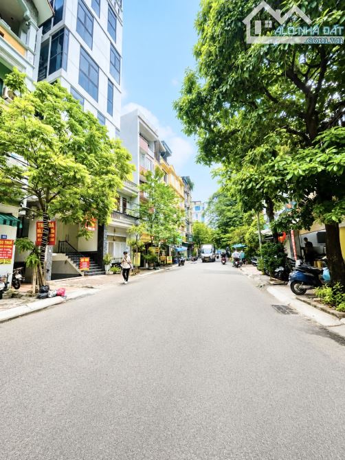 🍀BÁN LIỀN KỀ KĐT TÂY NAM LINH ĐÀM🍀 CHỈ 16.5 tỷ🌺