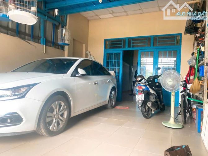 BÁN NHÀ HXH, 2TẦNG 100M2, ĐƯỜNGĐÌNH PHONGPHÚ CHỈ 3TỶ8