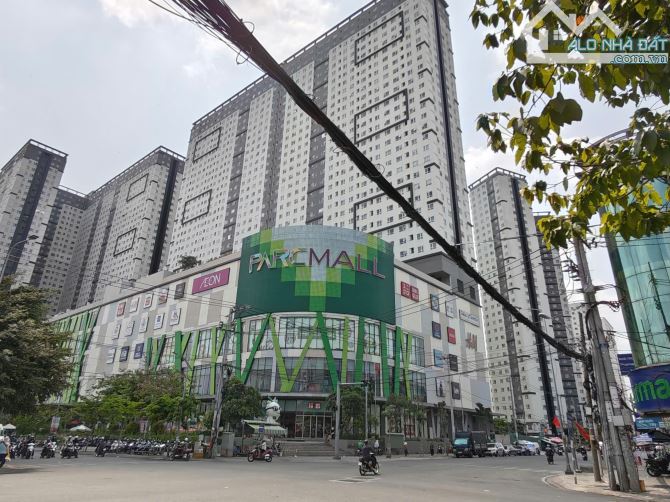 Bán Đất Tặng Nhà Cấp 4 Mặt Tiền Đường Âu Dương Lân P3 Quận 8 - 5,3 x 24 - 127m2 - Giá 12Tỷ