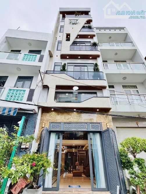 BÁN NHÀ PHAN VĂN TRỊ, BÌNH THẠNH. GIÁ:4,39Tỷ/4,5mx16m. TRỆT,5LẦU. SỔ HOÀN CÔNG