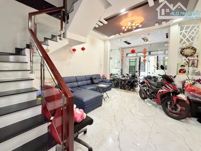 Bán nhà 5 tầng Lê Văn Sỹ Quận Phú Nhuận 58m2 giá 9 tỷ
