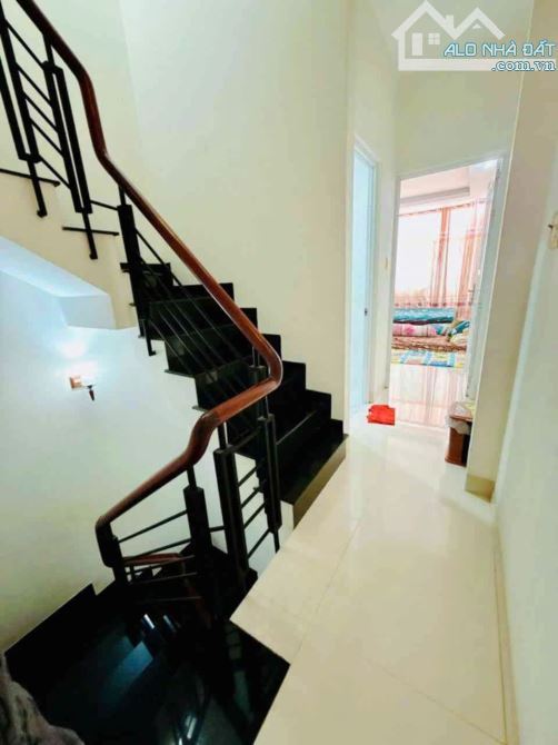 cách hẻm xe hơi 15m - Ngay Chợ Bùi Minh Trực P5.Q8 - Dt: 39m2 - 4 tỷ 780