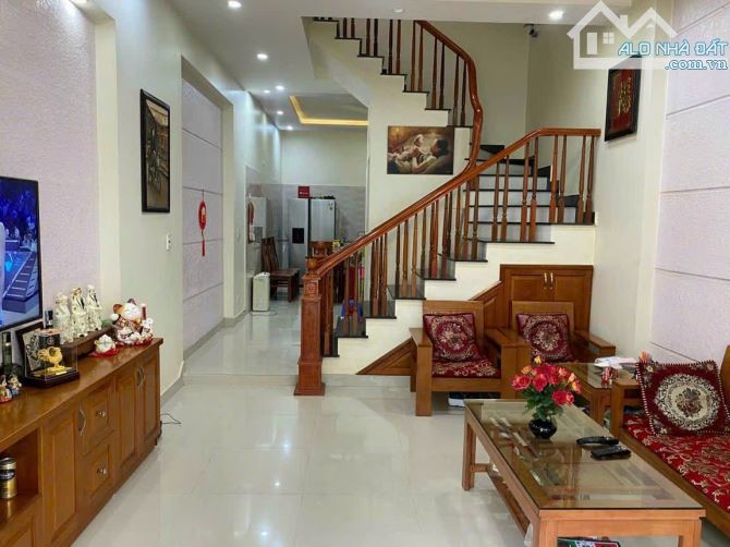 Bán nhà 4 Tầng 52 M 3 tỷ 650 Nguyễn Bỉnh Khiêm Đông Hải 1 Hải An