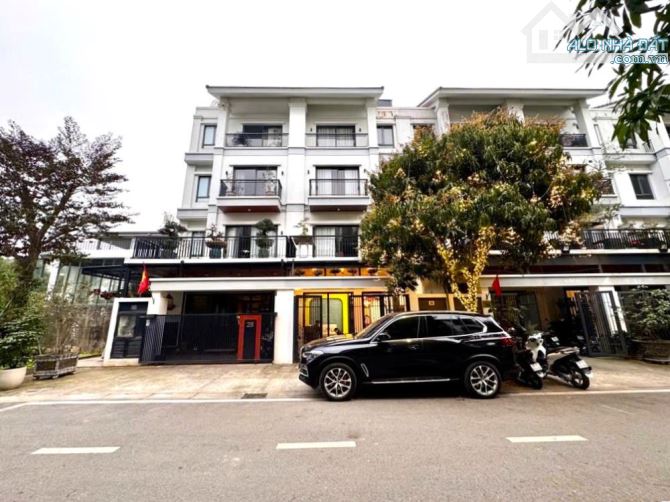 Chính chủ bán căn Biệt Thự Tại GAMUDA 120m 4Tầng 4Ngủ, Vỉa Hè, Sân Vườn,Giá Đẹp.