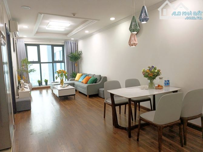 Bán căn hộ Golden Field - Mỹ Đình 70m2 2pn - 2vs 4,7 tỷ full nội thất
