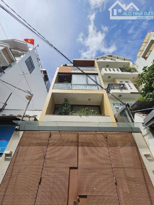 CHÚ KHÁNH BÁN NHÀ LÊ ĐẠI HÀNH, QUẬN 11. GIÁ:4TỶ220/67,2m2. 4LẦU KIÊN CỐ. SỔ CẦM TAY