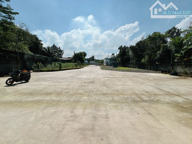 Cần Nhà Xương Cơ Khí CNC Mặt Tiền Đường An Viễn Trảng Bom