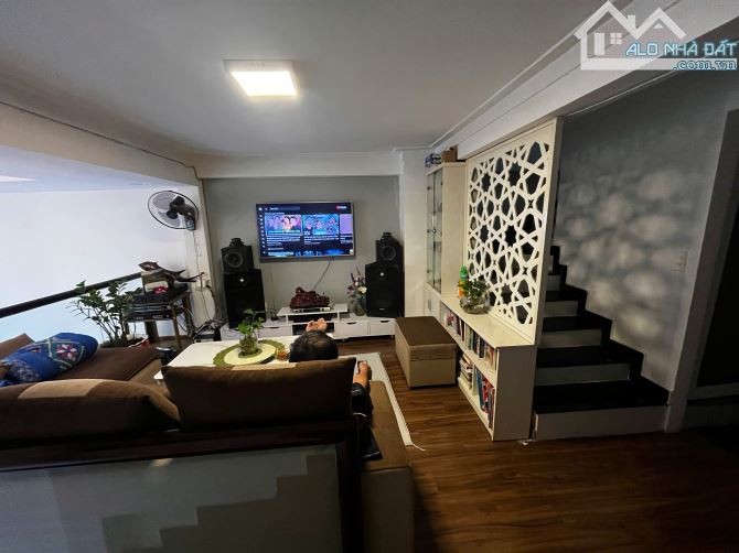 Cần Bán Nhà Phố 3 Tầng Đường Mai Hoa Thôn - Phường 2 Giá 9 Tỷ
