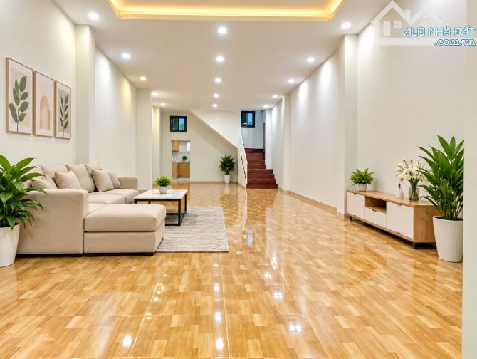 Gần ĐH Nguyễn Tất Thành, phường An Phú Đông, Q12, 95m²x3T ,có dòng tiền 10tr/th, 6,4tỷ
