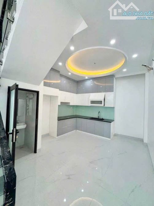 BÁN NHÀ 4 TẦNG NGUYỄN TRUNG THÀNH – SÁT CHỢ 208 HÙNG VƯƠNG – GIÁ CHỈ 2,9 TỶ
