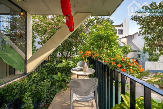 Bán nhà 2 tầng mặt tiền đường Phan Thanh - gần ĐH Duy Tân -Dt 132m2 nở hậu 8.6m Giá 14.9Tỷ