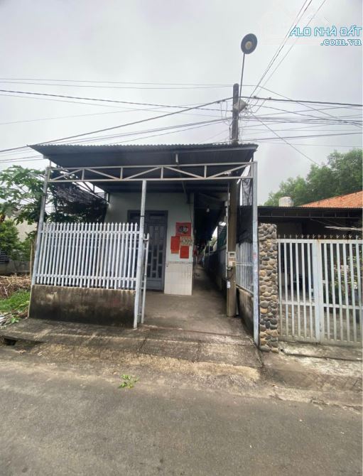 Bán Dãy Trọ 6PN+1Kiot 180m2 Đ. Nguyễn Thị Lắng, Tân Phú Trung, SHR, Giá 850 Triệu.