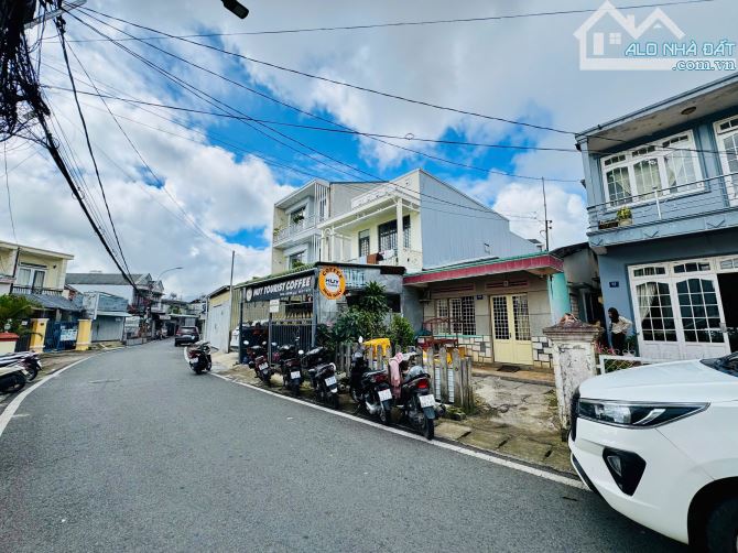 CHỈ 7,5 tỷ _ BÁN ĐẤT TẶNG NHÀ MẶT TIỀN TRUNG TÂM ĐÀ LẠT