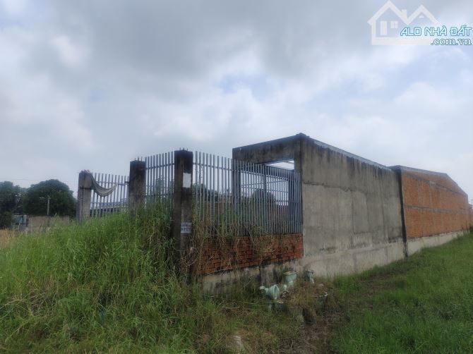 Cần chuyển nhượng đất mặt tiền sẹt Nguyễn Văn Dương, trung tâm TT Đức Hoà